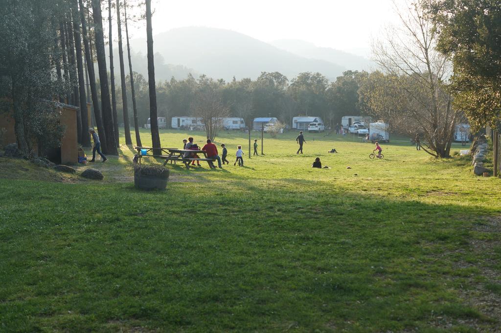 Camping Maçanet de Cabrenys Kültér fotó